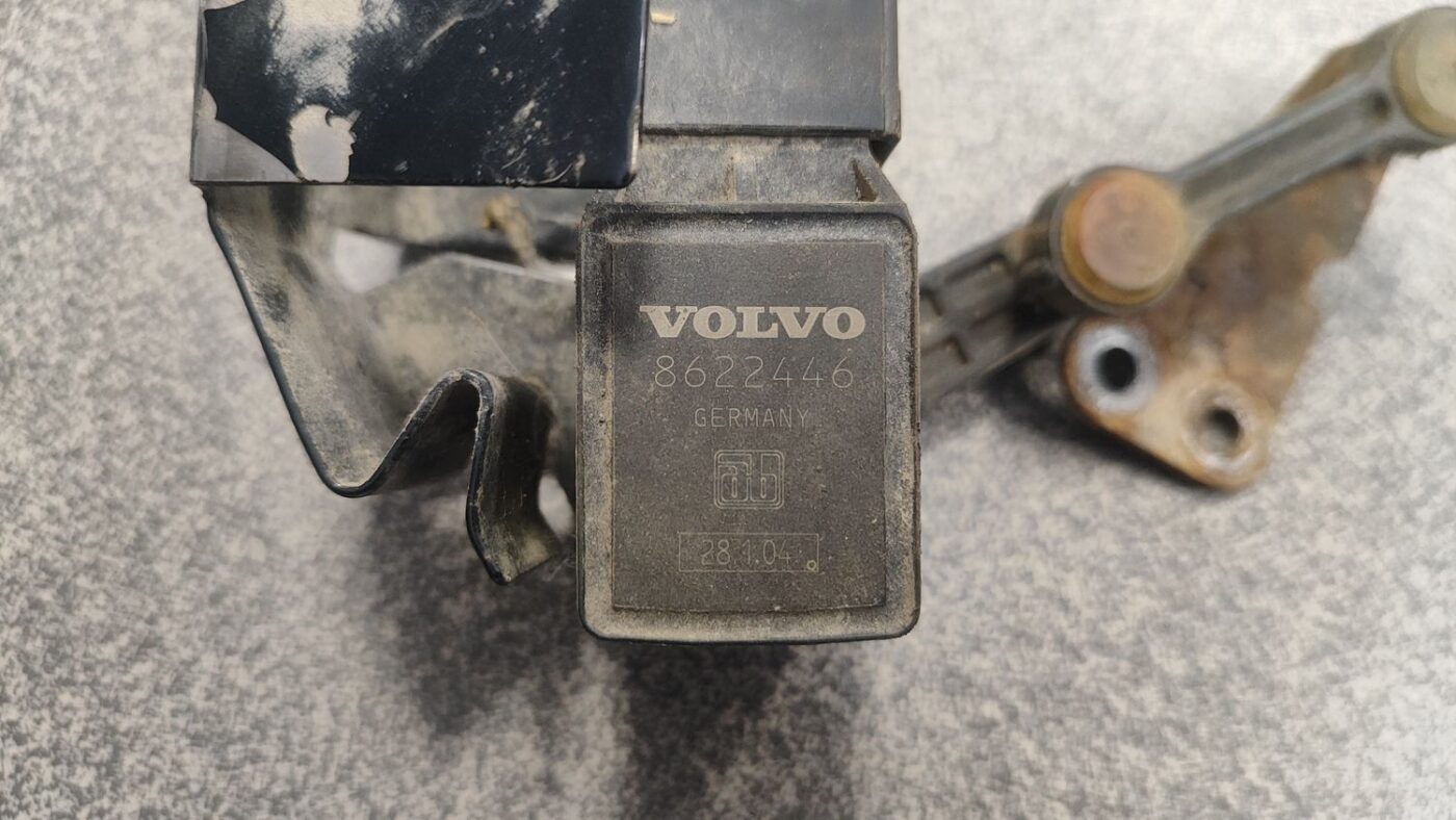 Lukturu diapazona korekcijas sensors, priekšā priekš VOLVO S80 2004 5 Lukturu diapazona korekcijas sensors, priekšā priekš VOLVO S80 2004