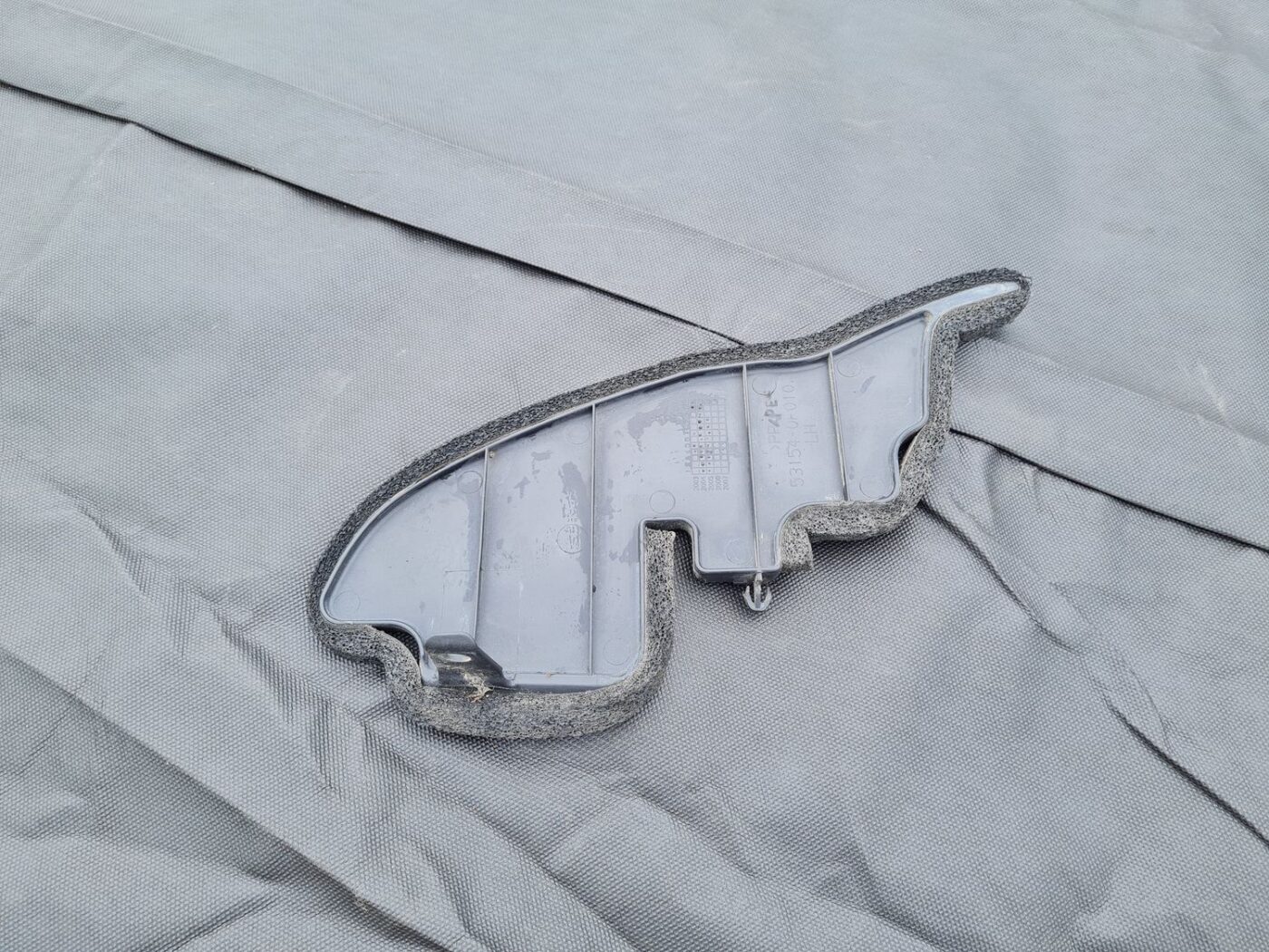 Ieplūdes gaisa deflektors, pa kreisi priekš TOYOTA COROLLA VERSO 2005