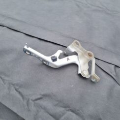 Pārsega eņģe, pa labi priekš TOYOTA COROLLA VERSO 2005