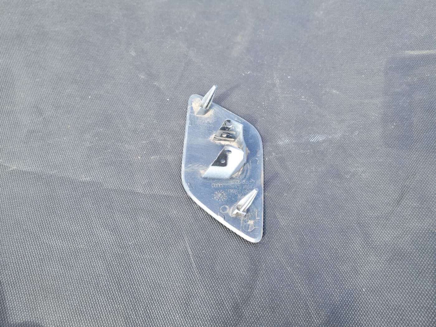 Lukturu mazgātāja sprauslas vāks priekš AUDI A6 AVANT 2007 QUATTRO