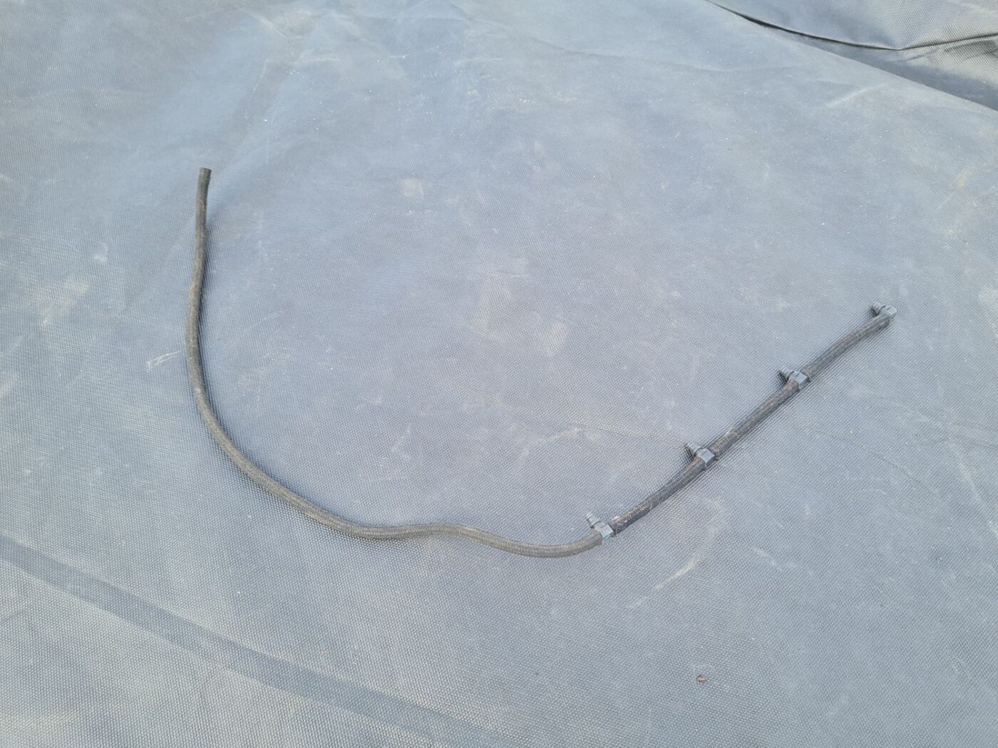 Degvielas atgriešanas caurule priekš BMW 520D E60 2006 ENG. 1 Degvielas atgriešanas caurule priekš BMW 520D E60 2006 ENG.