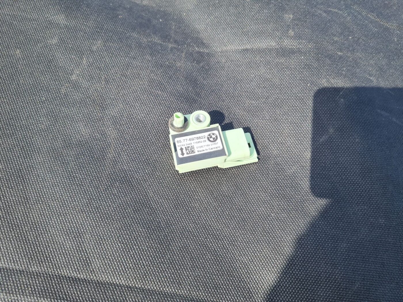 Drošības spilvena trieciensensors priekš BMW 520D E60 2006 ENG.