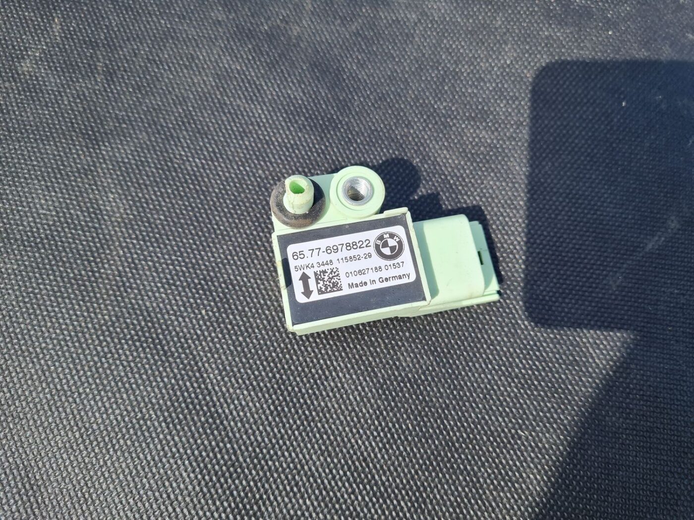 Drošības spilvena trieciensensors priekš BMW 520D E60 2006 ENG.