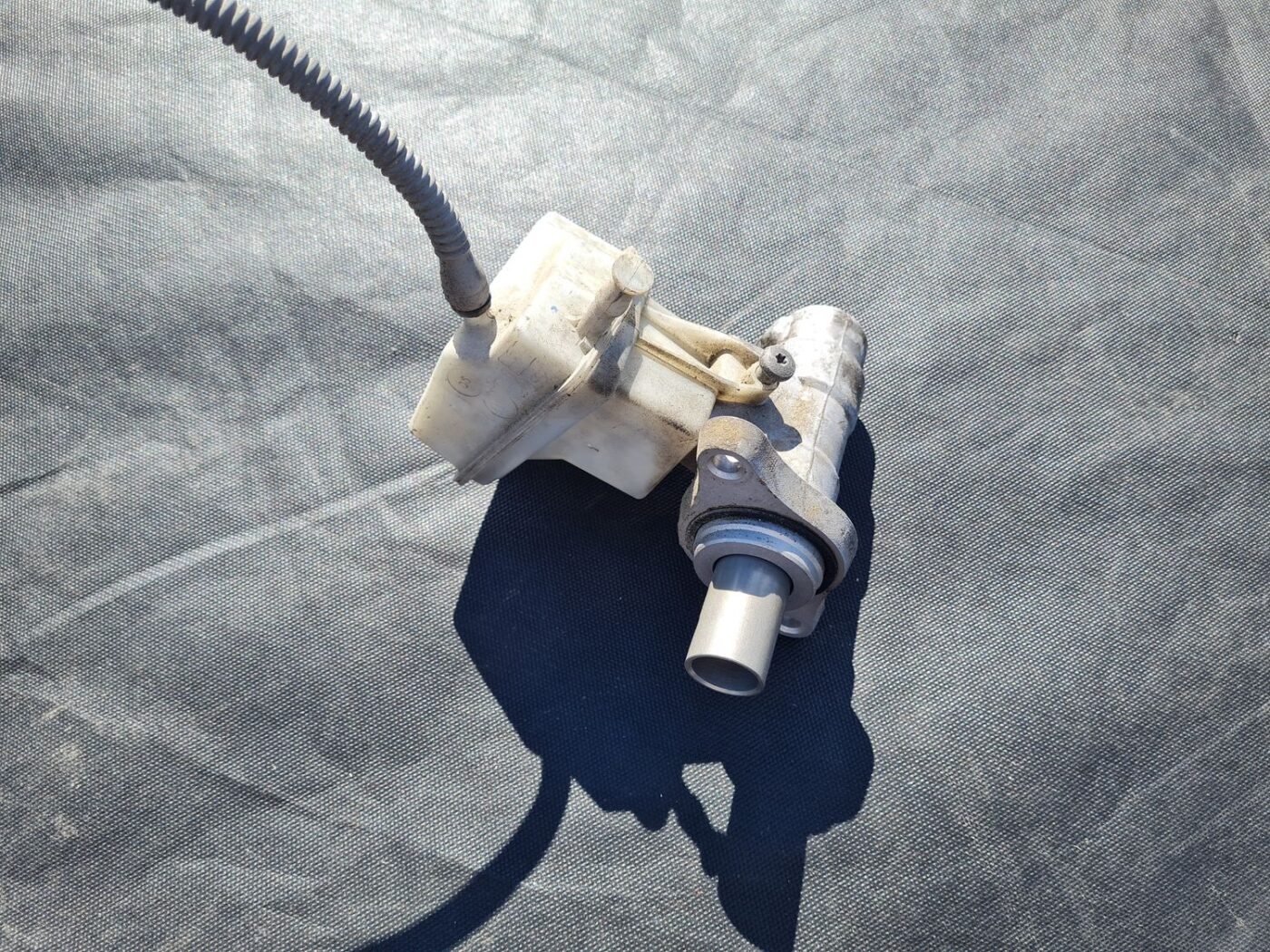 Bremžu pastiprinātāja galvenais cilindrs priekš RENAULT ESPACE IV 2006