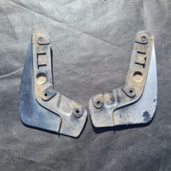 Priekšējo dubļusargu komplekts priekš RENAULT ESPACE IV 2006