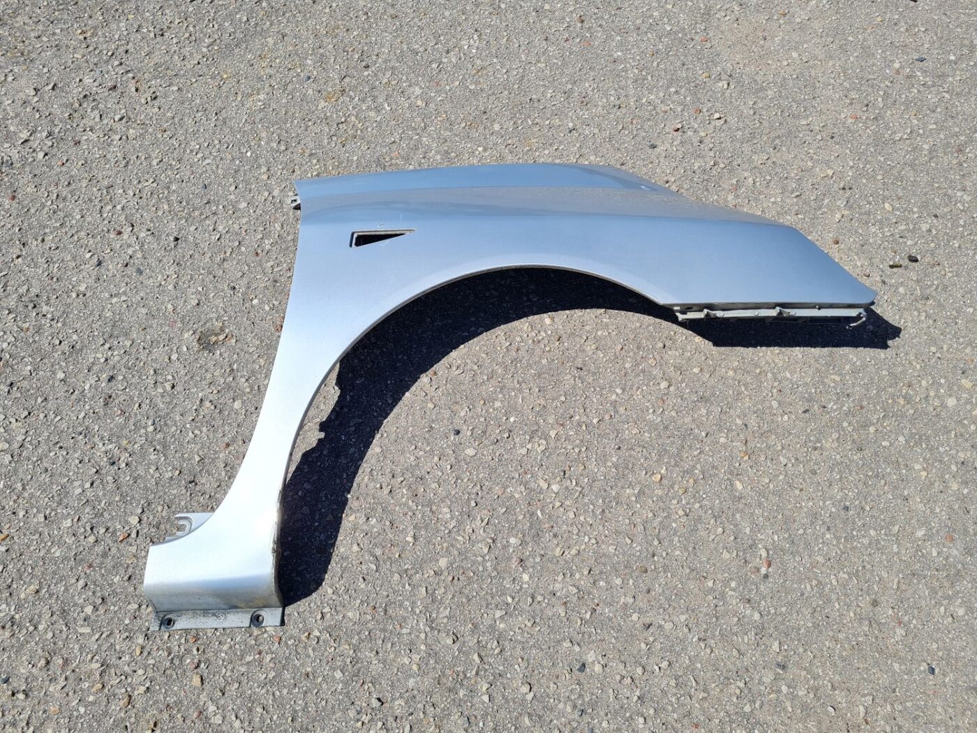 Priekšējais labais spārns priekš RENAULT ESPACE IV 2006 1 Priekšējais labais spārns priekš RENAULT ESPACE IV 2006