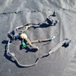 Durvju vadi priekš VOLVO V60 2012