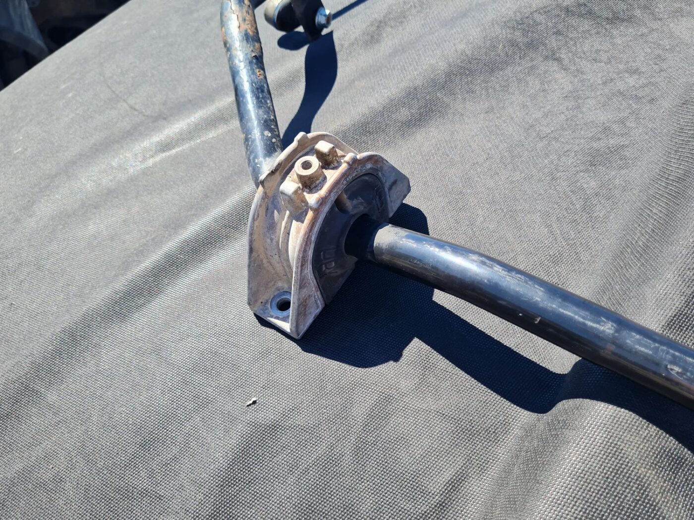 Priekšējais stabilizators priekš BMW 530D E61 2006 TOURING TITANSILVER 4 Priekšējais stabilizators priekš BMW 530D E61 2006 TOURING TITANSILVER