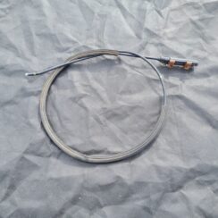 Pārsega slēdzenes trose priekš VW GOLF 5 2006