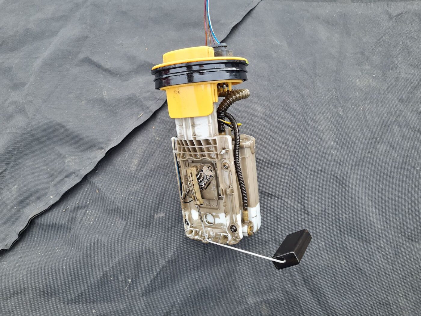 Degvielas tvertnes sūknis priekš VW POLO 2008 1 Degvielas tvertnes sūknis priekš VW POLO 2008