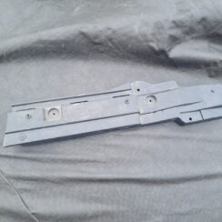 Bagāžnieka nodalījuma plastmasa priekš BMW 330D E91 2008 TOURING