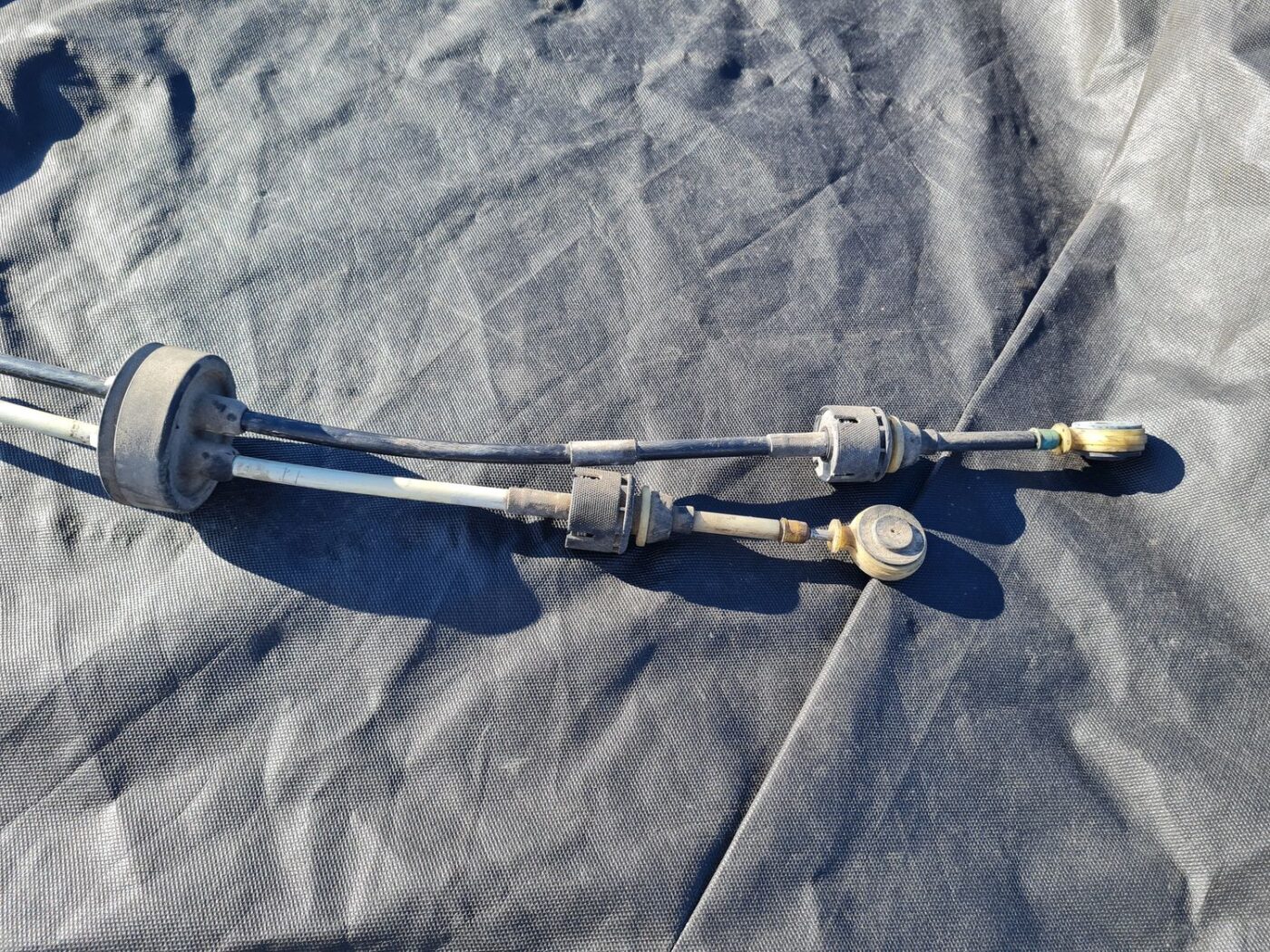 Pārnesumu pārslēgšanas mehānisma troses priekš OPEL ASTRA H STATION WAGON 2009 4 Pārnesumu pārslēgšanas mehānisma troses priekš OPEL ASTRA H STATION WAGON 2009