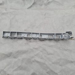 Aizmugurēja bufera kronšteins priekš OPEL INSIGNIA SPORTS TOURER 2010