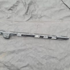 Aizmugurēja bufera kronšteins priekš OPEL INSIGNIA SPORTS TOURER 2010