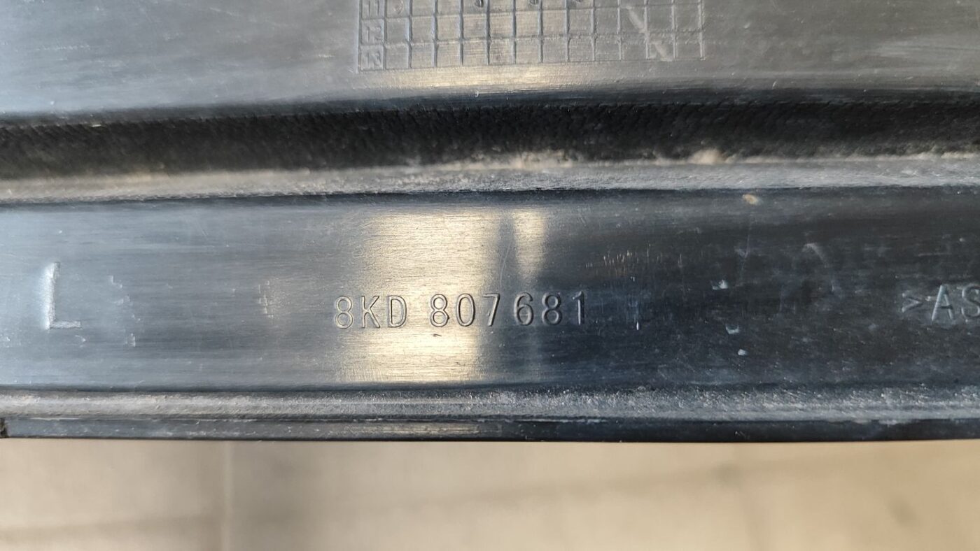 Miglas luktura reste, pa kreisi priekš AUDI A4 2008 AVANT