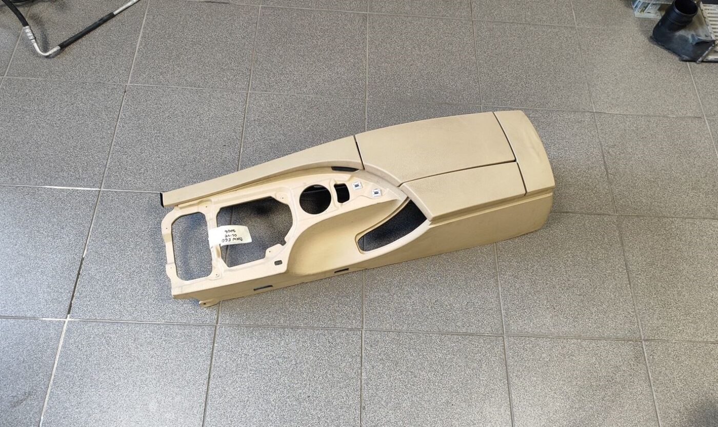 Centrālās konsoles apdares lielākā daļa priekš BMW 525 E60 2006 OLIVE