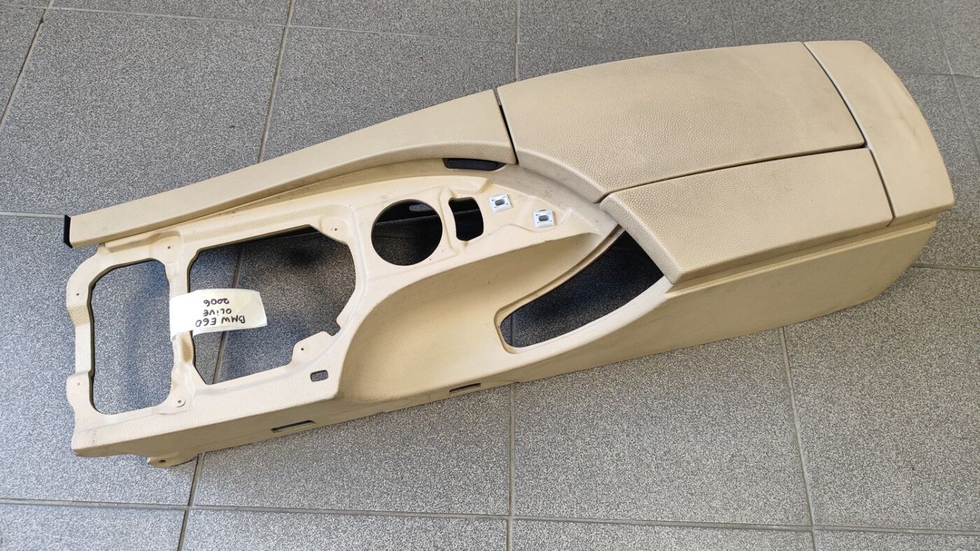 Centrālās konsoles apdares lielākā daļa priekš BMW 525 E60 2006 OLIVE