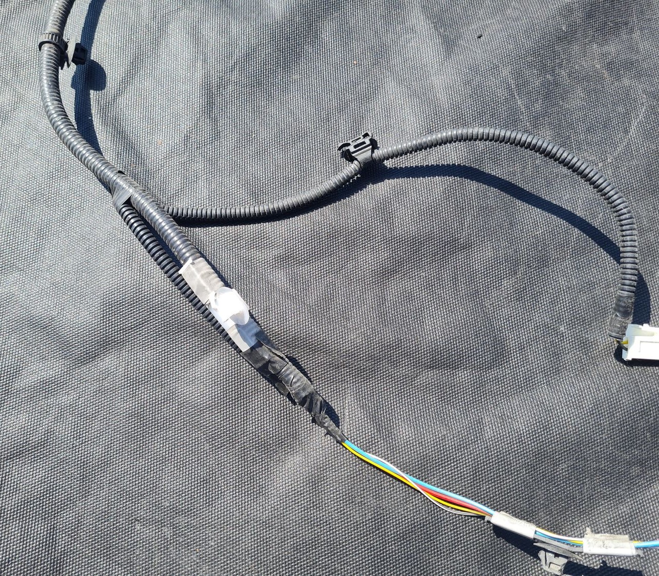 Durvju vadi priekš TOYOTA VERSO 2012