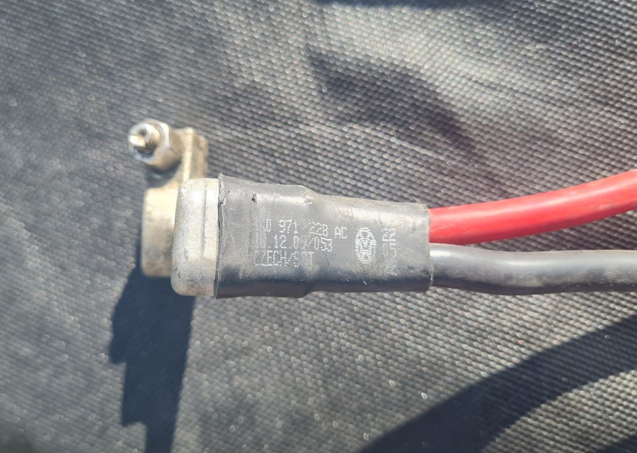 Startera un ģeneratora vads priekš VW GOLF VARIANT 2012