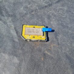 Antenas pastiprinātāja bloks priekš AUDI A4 2003