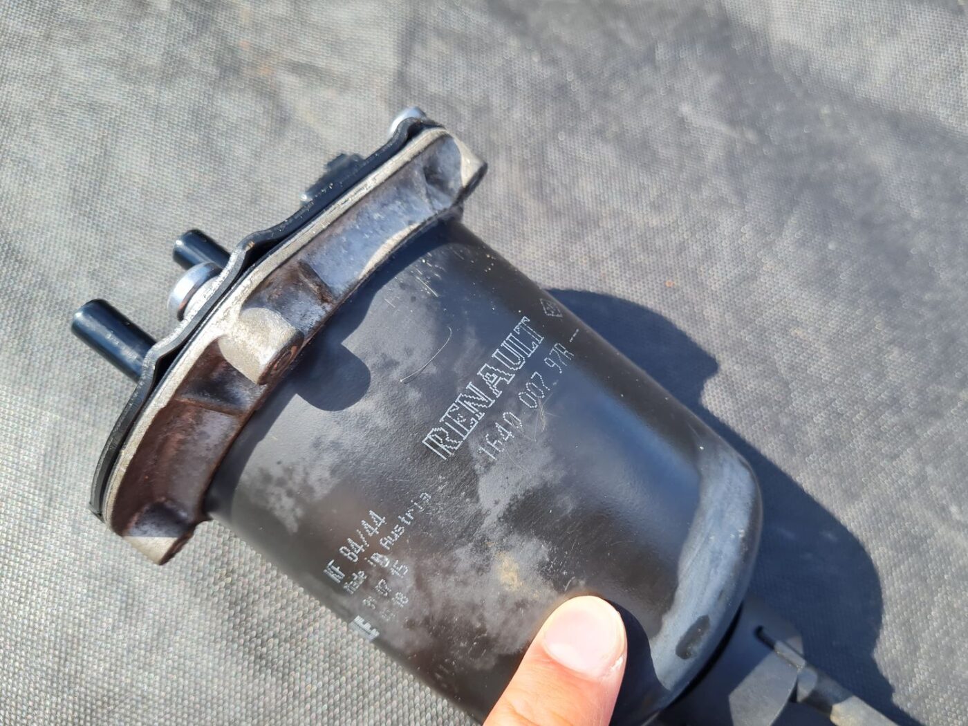 Degvielas filtra korpuss priekš DACIA LODGY 2014 2 Degvielas filtra korpuss priekš DACIA LODGY 2014