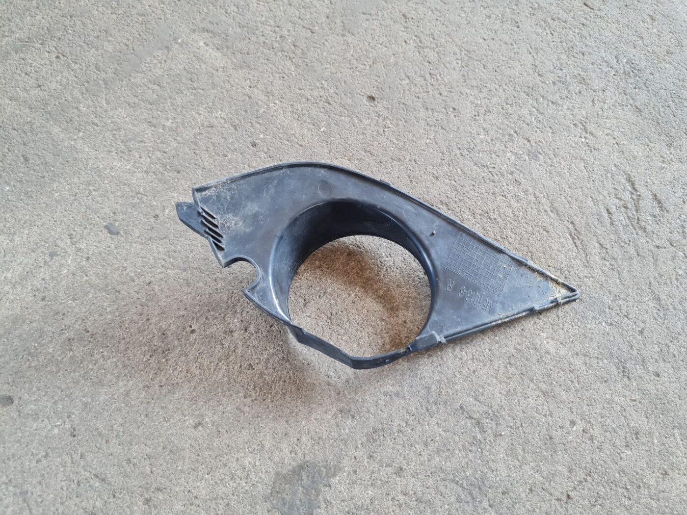 Miglas luktura reste, pa labi priekš BMW 530D E61 2006 TOURING BLUE 2 Miglas luktura reste, pa labi priekš BMW 530D E61 2006 TOURING BLUE