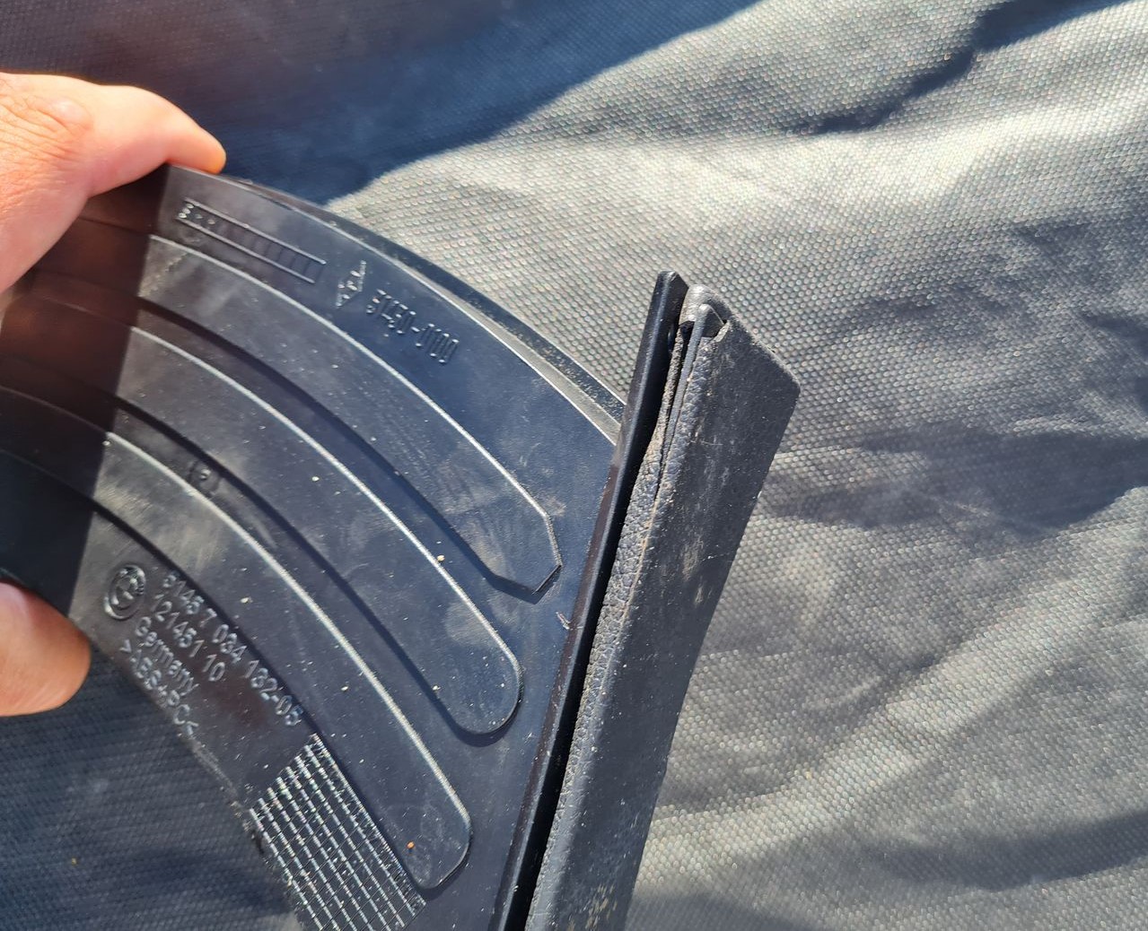 Krūzes turētājs priekš BMW 525 E60 2006 OLIVE