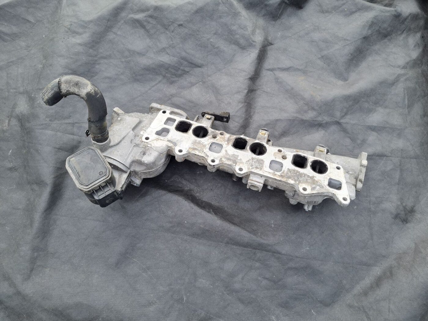 EGR vārsts priekš MERCEDES BENZ CLS 320 2005