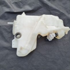 Mazgātāja šķidruma tvertne priekš MERCEDES BENZ CLS 320 2005