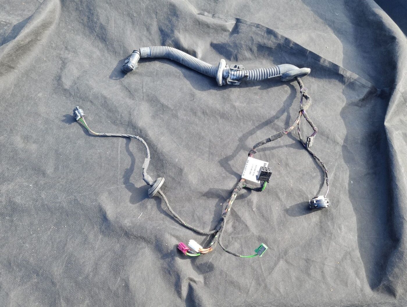 Durvju vadi priekš MERCEDES BENZ E250 W212 2014 1 Durvju vadi priekš MERCEDES BENZ E250 W212 2014