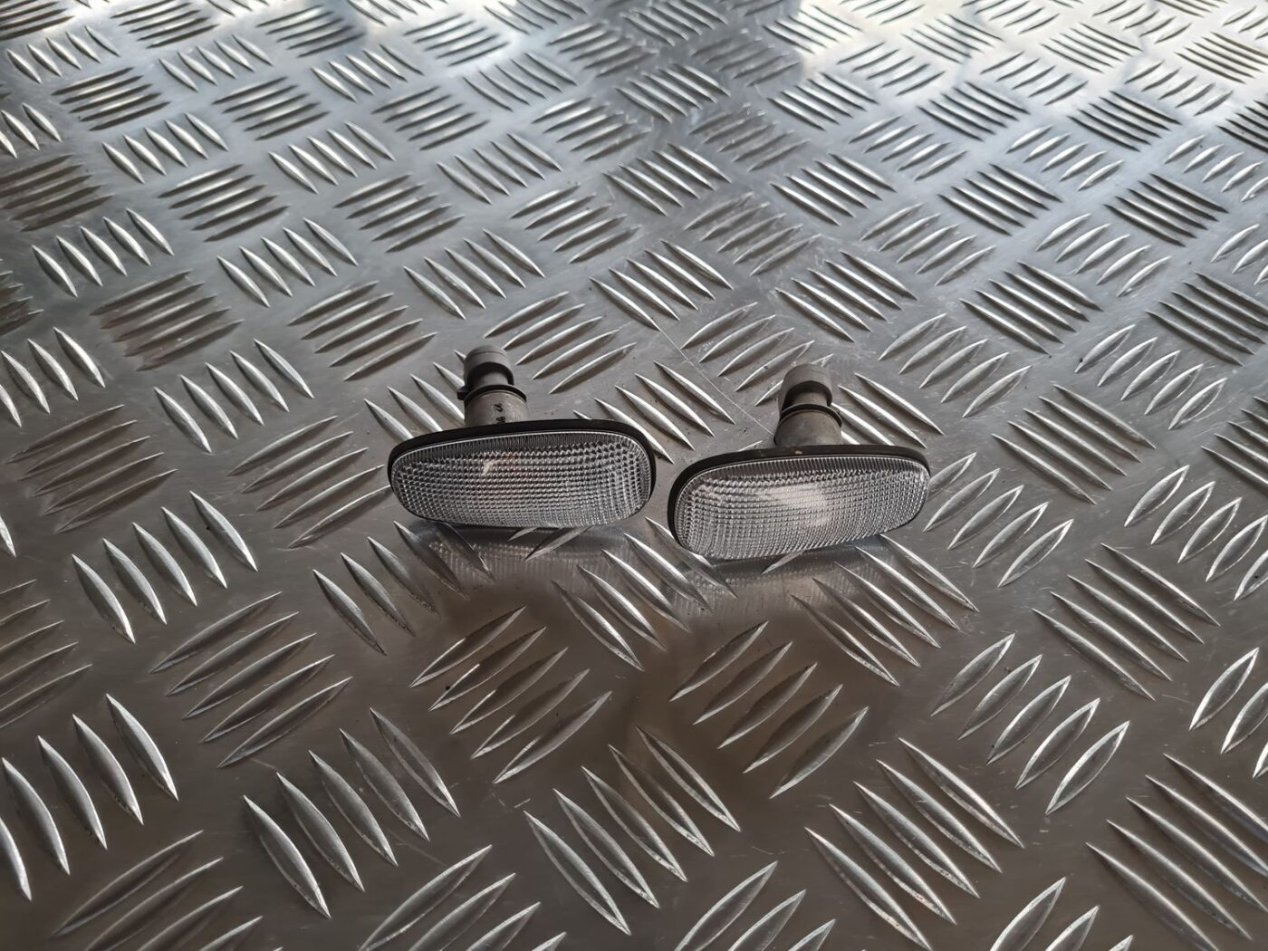 Pagrieziena signala lukturis priekš OPEL ZAFIRA 1999 1 Pagrieziena signala lukturis priekš OPEL ZAFIRA 1999