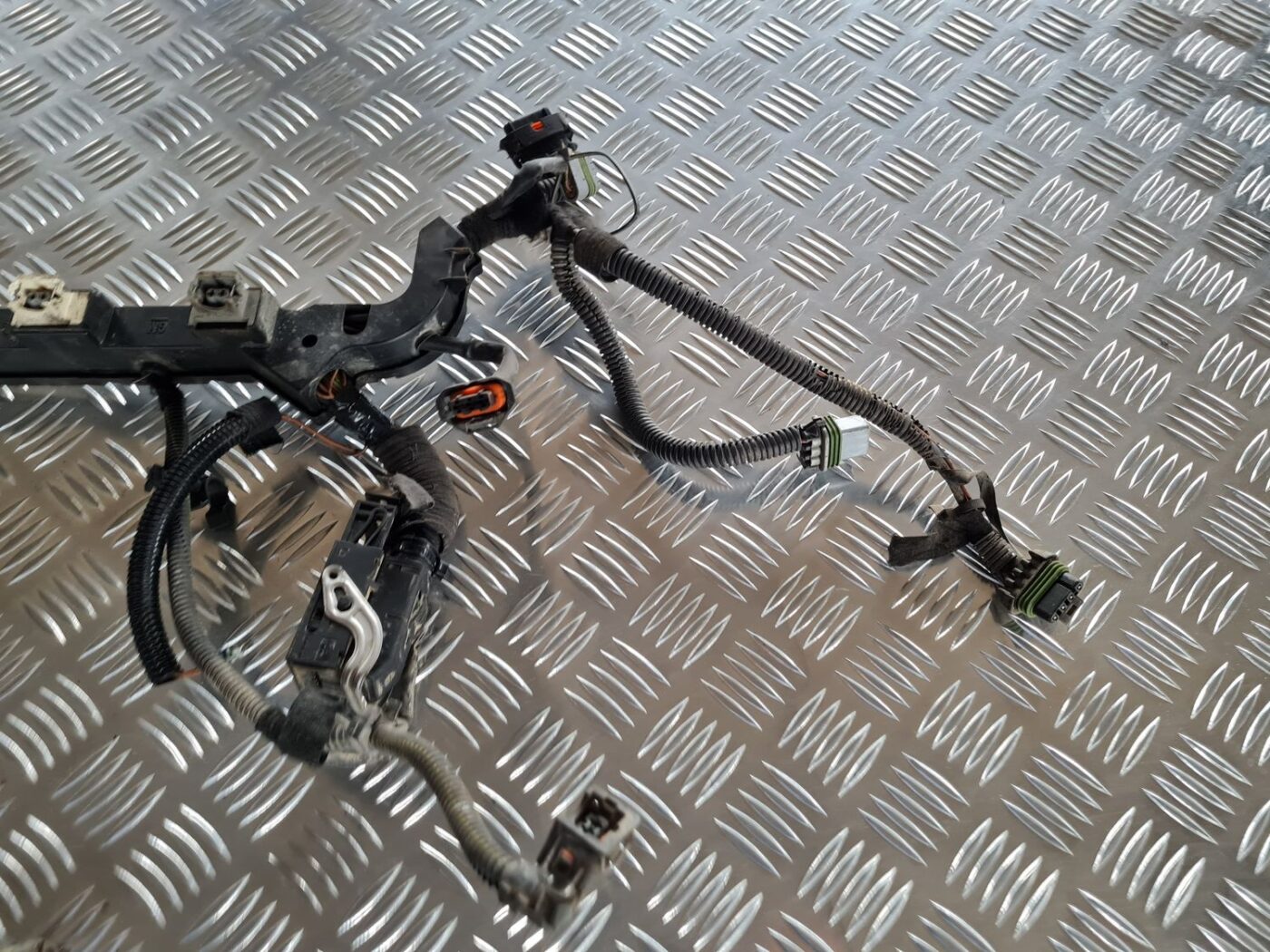 Dzinēja vadi priekš OPEL ZAFIRA 1999 5 Dzinēja vadi priekš OPEL ZAFIRA 1999