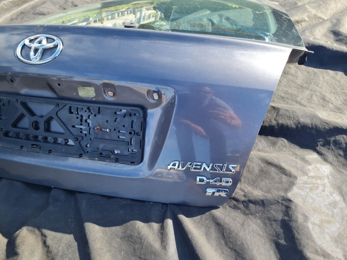 Bagāžnieka vāks priekš TOYOTA AVENSIS 2008 10 Bagāžnieka vāks priekš TOYOTA AVENSIS 2008