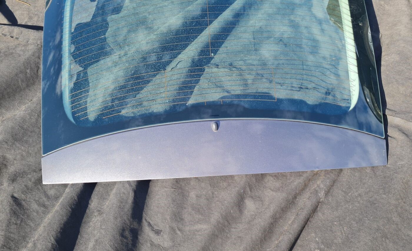 Bagāžnieka vāks priekš TOYOTA AVENSIS 2008 8 Bagāžnieka vāks priekš TOYOTA AVENSIS 2008