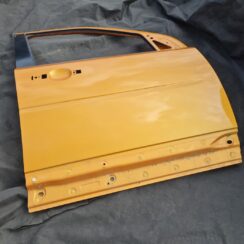 Priekšējās labās durvis priekš LAND ROVER FREELANDER 2007