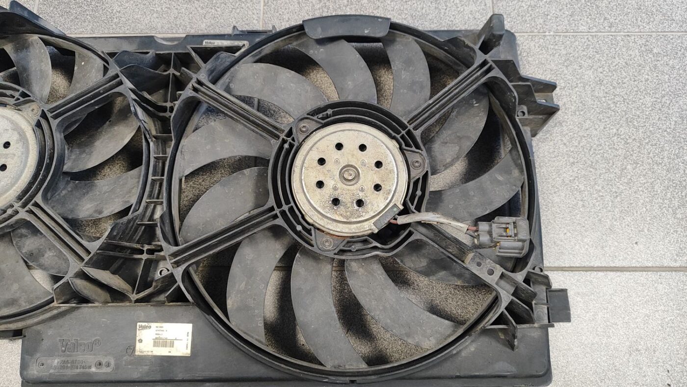 Dzesēšanas radiatora ventilators priekš CHRYSLER VOYAGER 2006