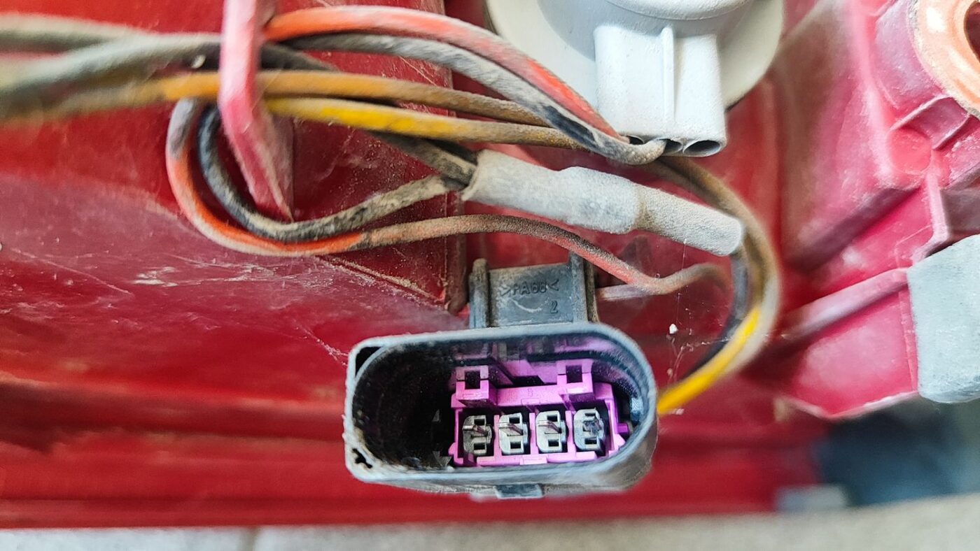 Aizmugurējais labais lukturis priekš AUDI A5 2008 5 Aizmugurējais labais lukturis priekš AUDI A5 2008