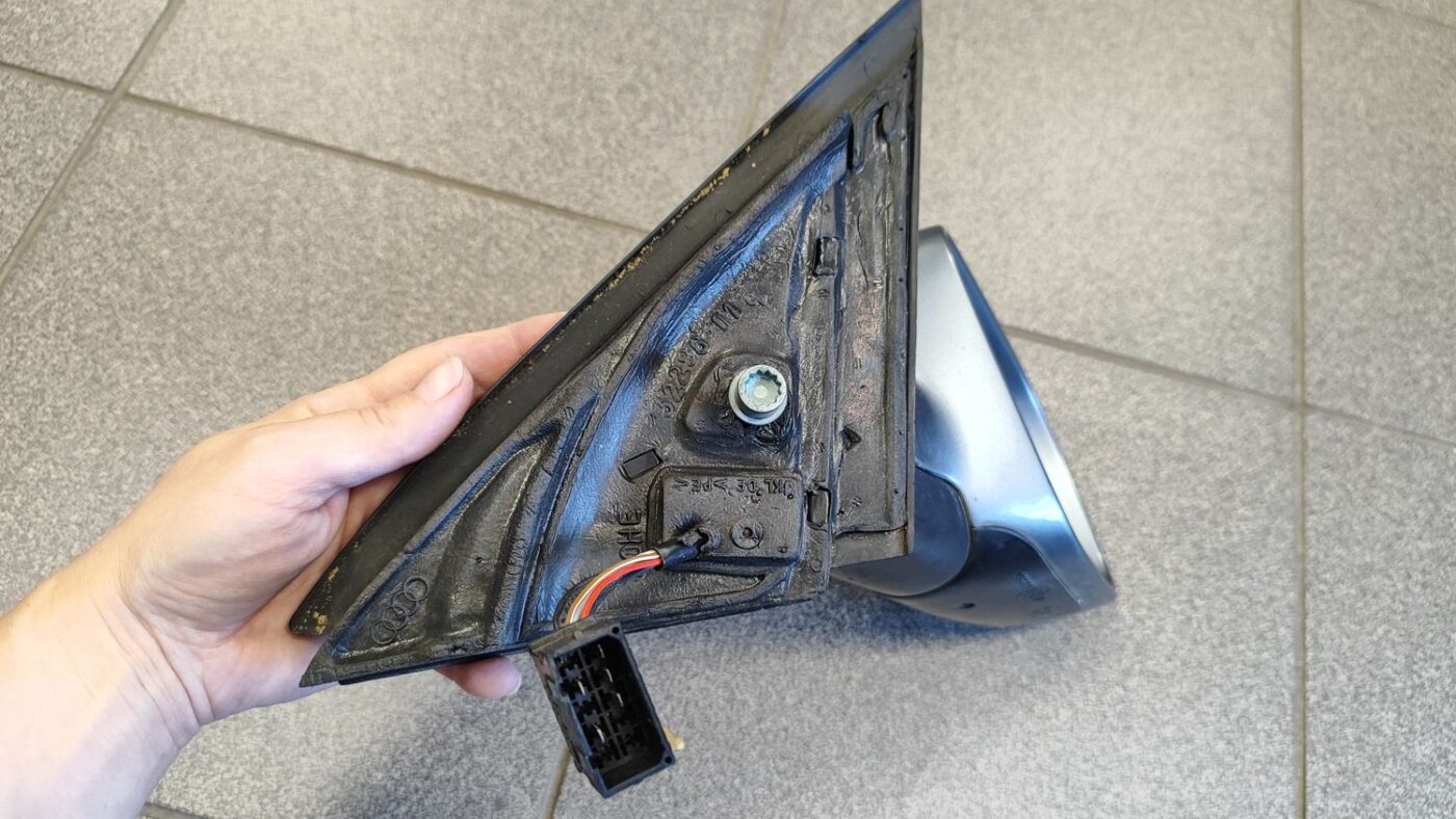 Ārējais spogulis, pa labi priekš AUDI A6 1998 7 Ārējais spogulis, pa labi priekš AUDI A6 1998