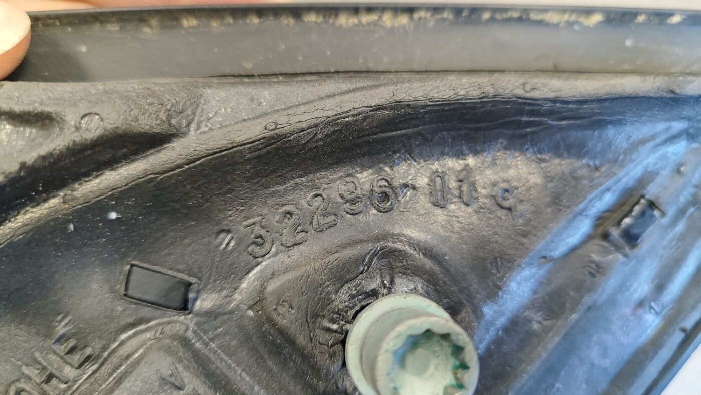 Ārējais spogulis, pa labi priekš AUDI A6 1998 6 Ārējais spogulis, pa labi priekš AUDI A6 1998