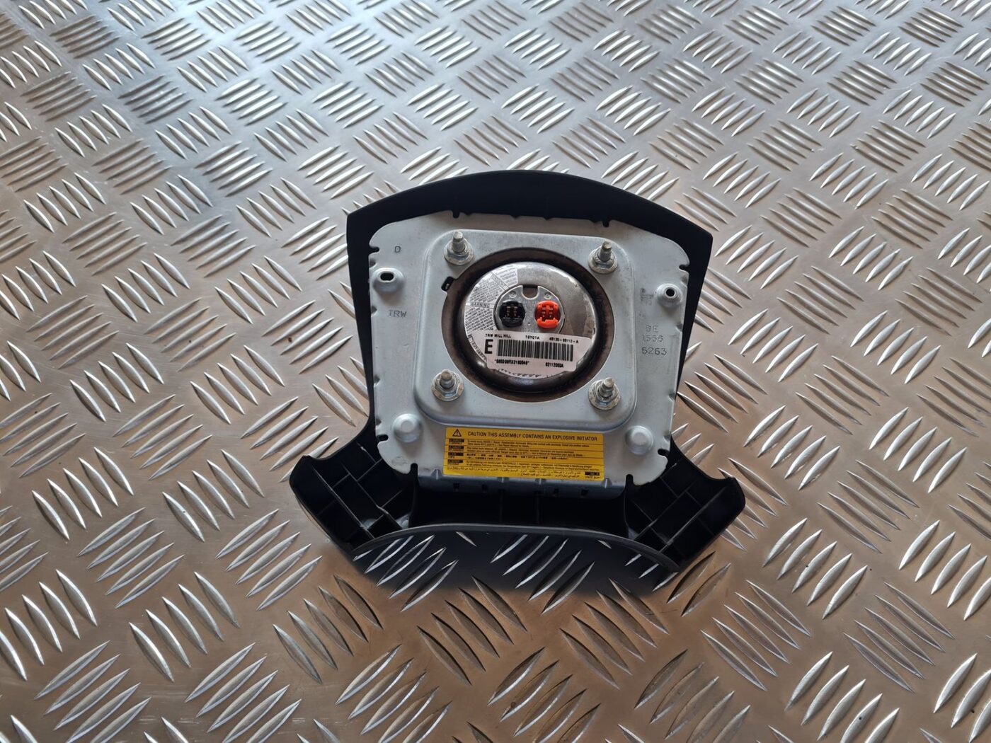 Stūres drošības spilvens priekš TOYOTA AVENSIS 2007 4 Stūres drošības spilvens priekš TOYOTA AVENSIS 2007