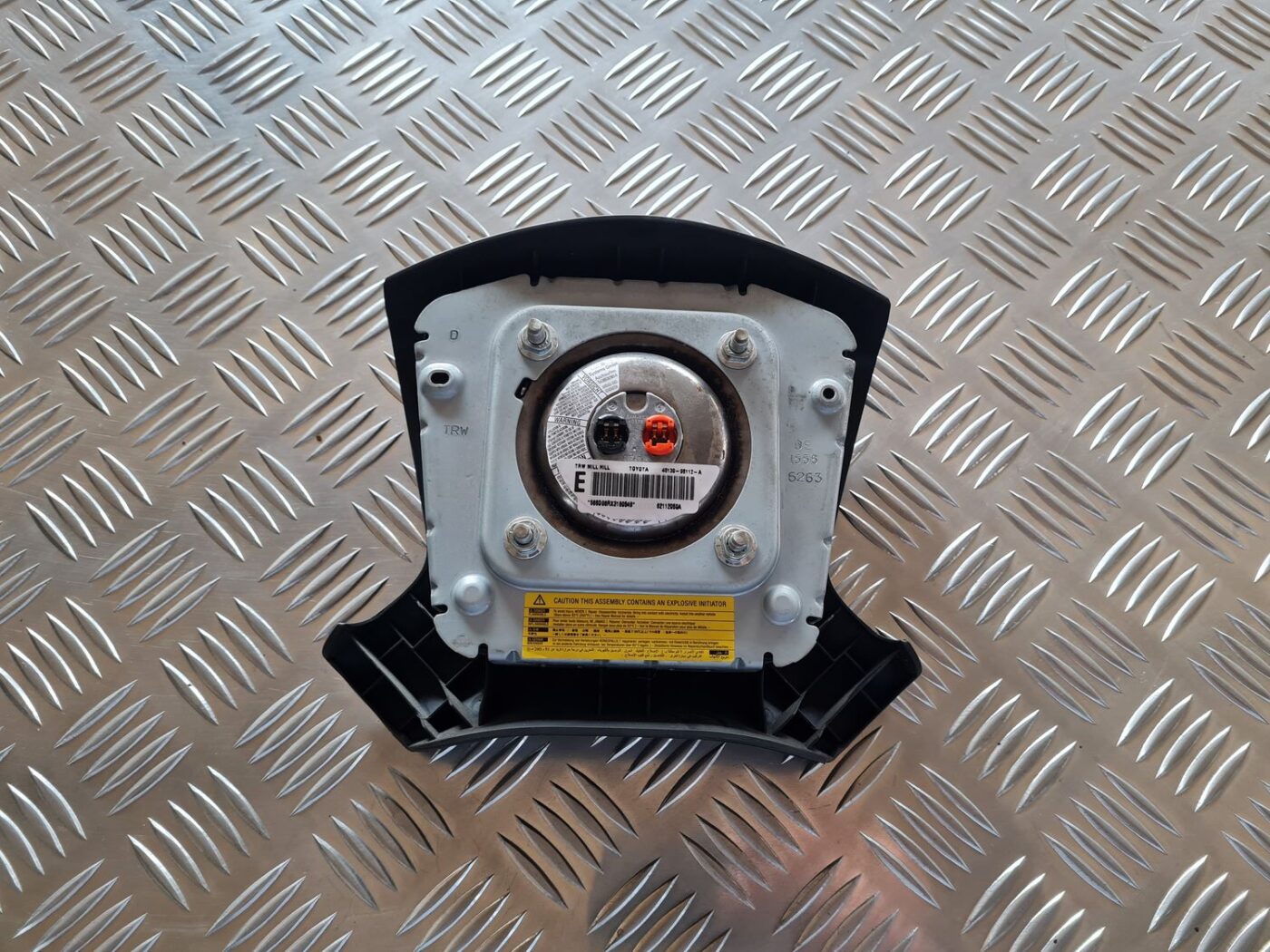 Stūres drošības spilvens priekš TOYOTA AVENSIS 2007 3 Stūres drošības spilvens priekš TOYOTA AVENSIS 2007