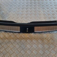 Bagažnieka nodalījuma sliekšņa uzlika priekš TOYOTA AVENSIS 2007