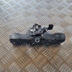 Pārsega slēdzene priekš TOYOTA AVENSIS 2007