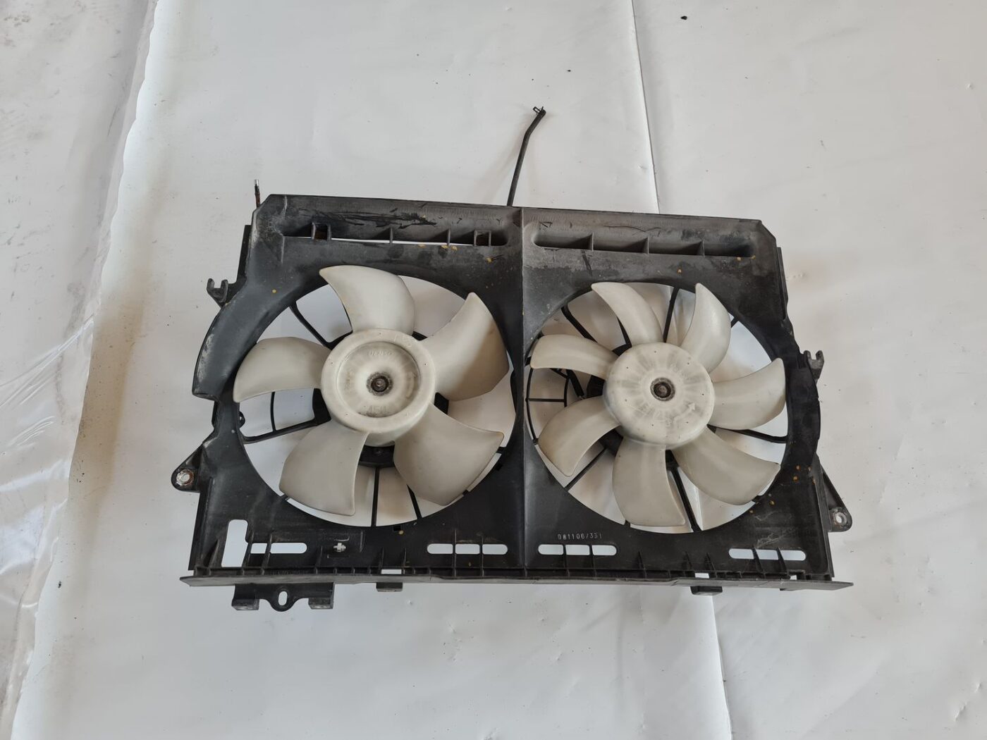 Dzesēšanas radiatora ventilators priekš TOYOTA AVENSIS 2007