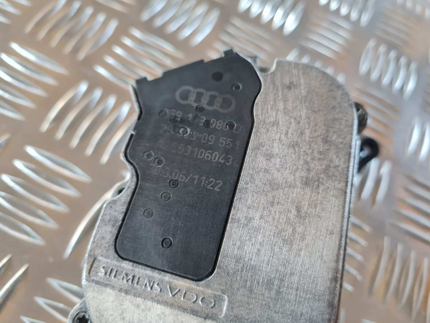 Droseļvārsta regulēšanas motors priekš AUDI A6 AVANT 2006 S-LINE 2 Droseļvārsta regulēšanas motors priekš AUDI A6 AVANT 2006 S-LINE