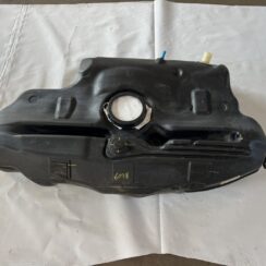 Degvielas tvertne priekš TOYOTA AVENSIS 2007