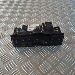 Klimata kontroles bloks priekš AUDI A4 2000 AVANT