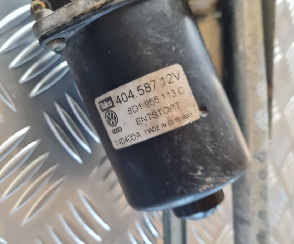 Vējstikla tīrīšanas mehānisms priekš AUDI A4 2000 AVANT 5 Vējstikla tīrīšanas mehānisms priekš AUDI A4 2000 AVANT