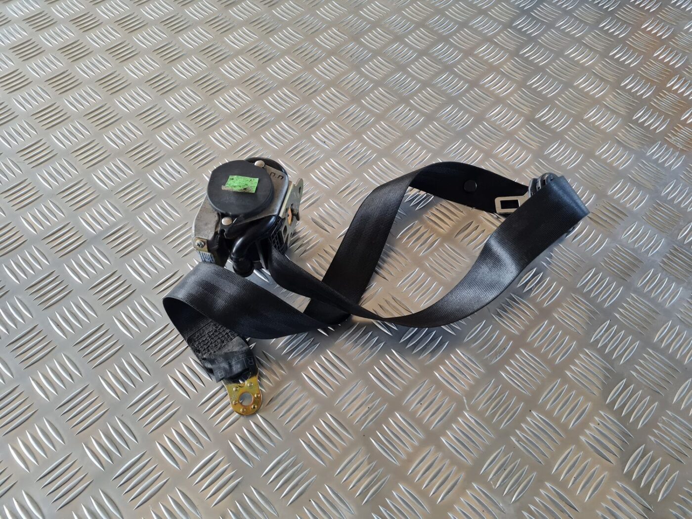 Priekšējā labā drošības josta priekš AUDI A4 2000 AVANT 1 Priekšējā labā drošības josta priekš AUDI A4 2000 AVANT