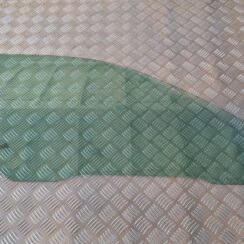 Priekšējo labo durvju stikls priekš AUDI A4 2000 AVANT